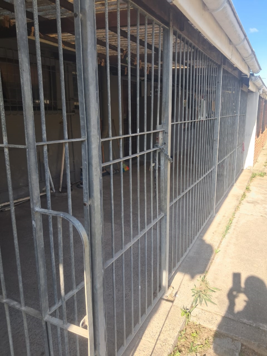 3 Bedroom Property for Sale in Amalinda Eastern Cape